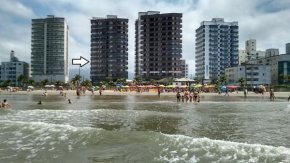 APTO DE FRENTE PARA O MAR - CAIÇARA